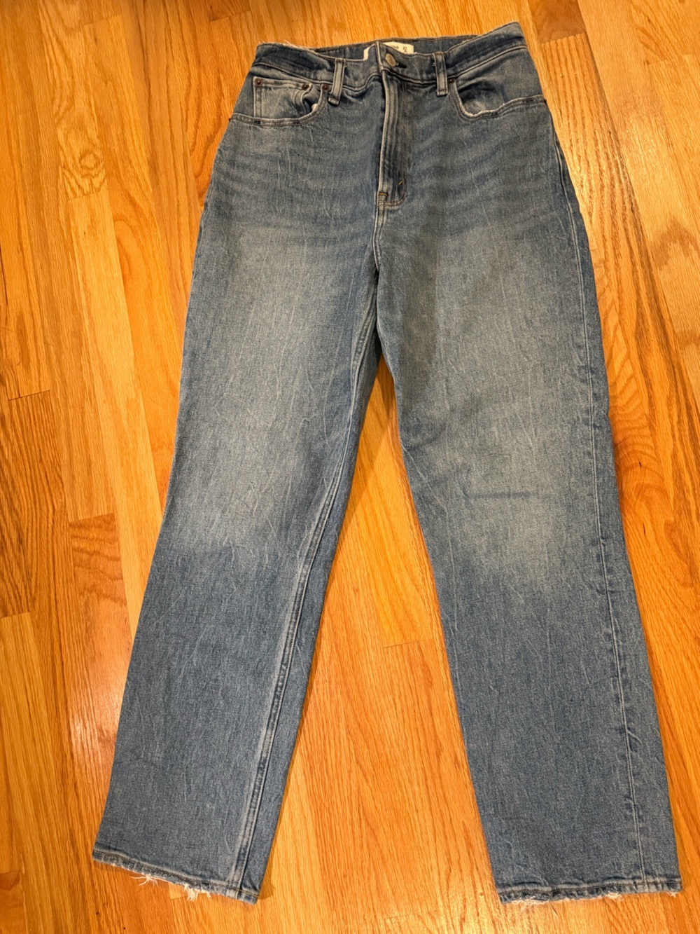 Abercrombie & Fitch Curve Love Women's Light Wash Skinny Jeans